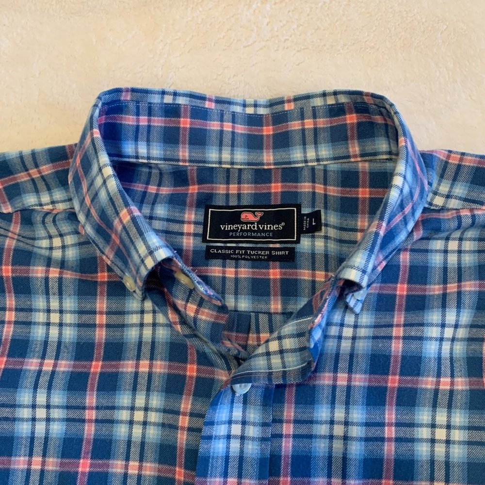 Vineyard Vines Plaid Performance Button Down Shir… - image 4